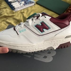 New Balance 550